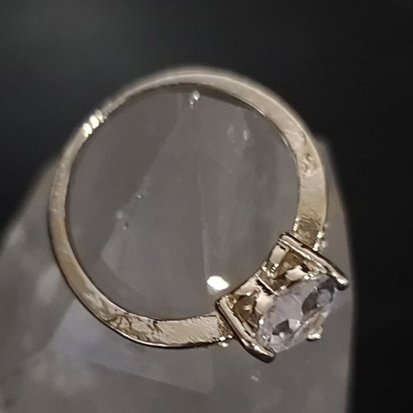 Beautiful crystal heart gold plated ring - Picture 3 of 5